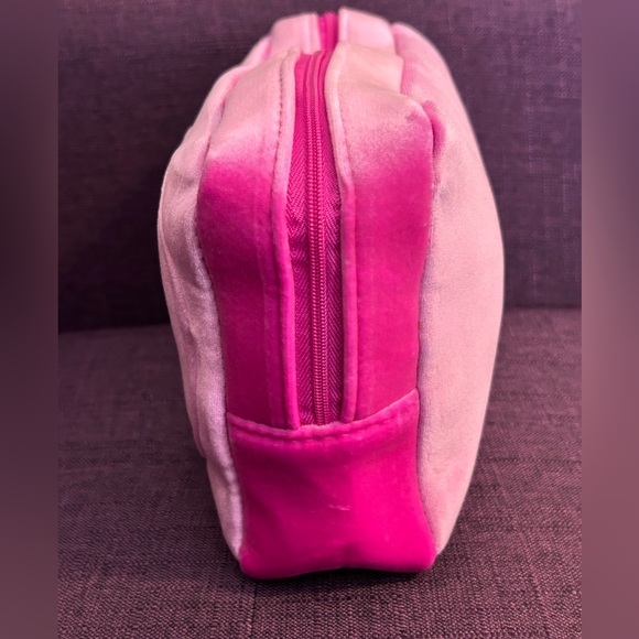 Valentino Pink Velvet Clutch with Embossed Logo NWOT - Picture 3 of 11